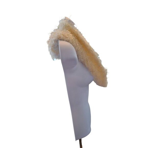 Womens Fuzzy Cream Infinity Scarf Soft Girl Y2K Coquette Fluffy Knit Warm Winter - Picture 4 of 6